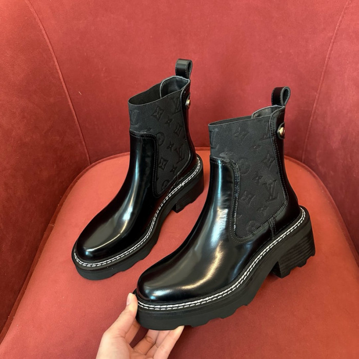 LVT BOOT COPSHOE L&V-482
