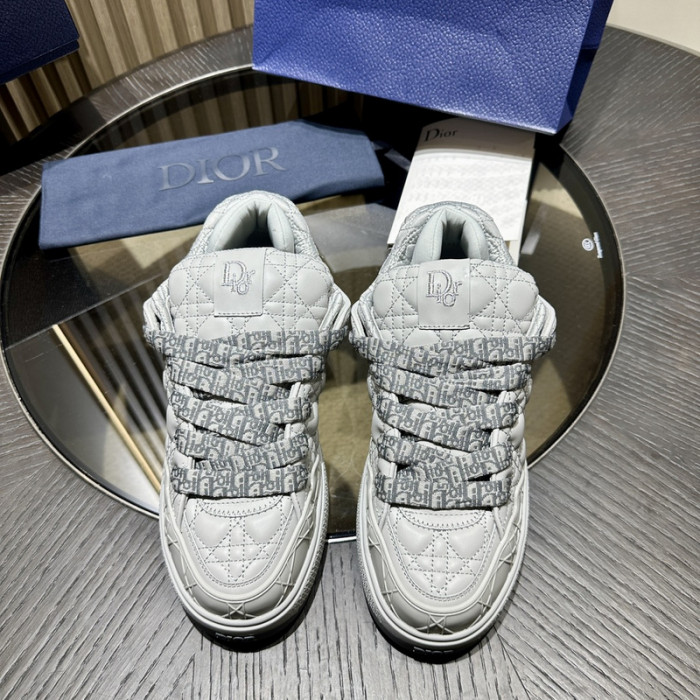 D1R* B9S COPSHOE DR-330