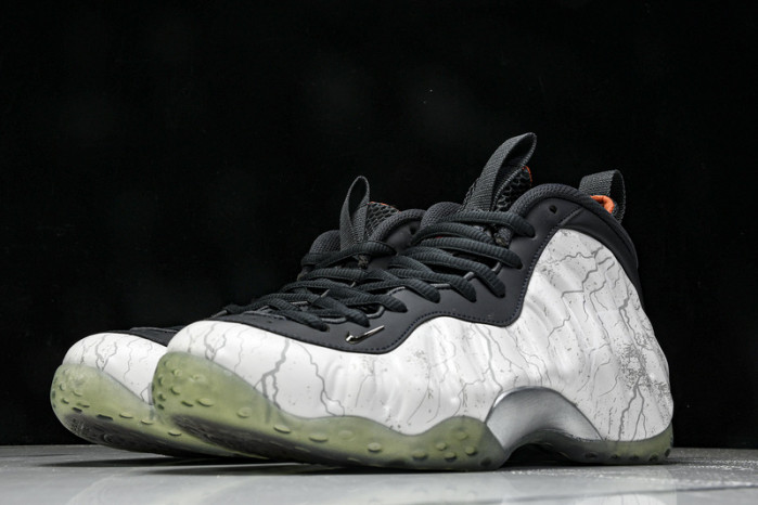 Nike Air Foamposite One Tekken 8 Jin Kazama HF6367-001