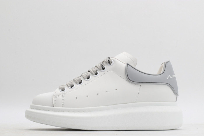 ale*d*r M*Q*en sole sneakers kickze-50