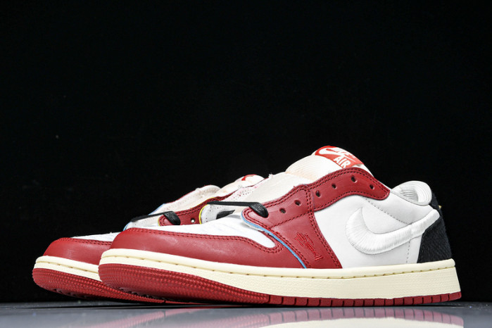 trophy room x air jordan 1 low og “home” hv6157-100
