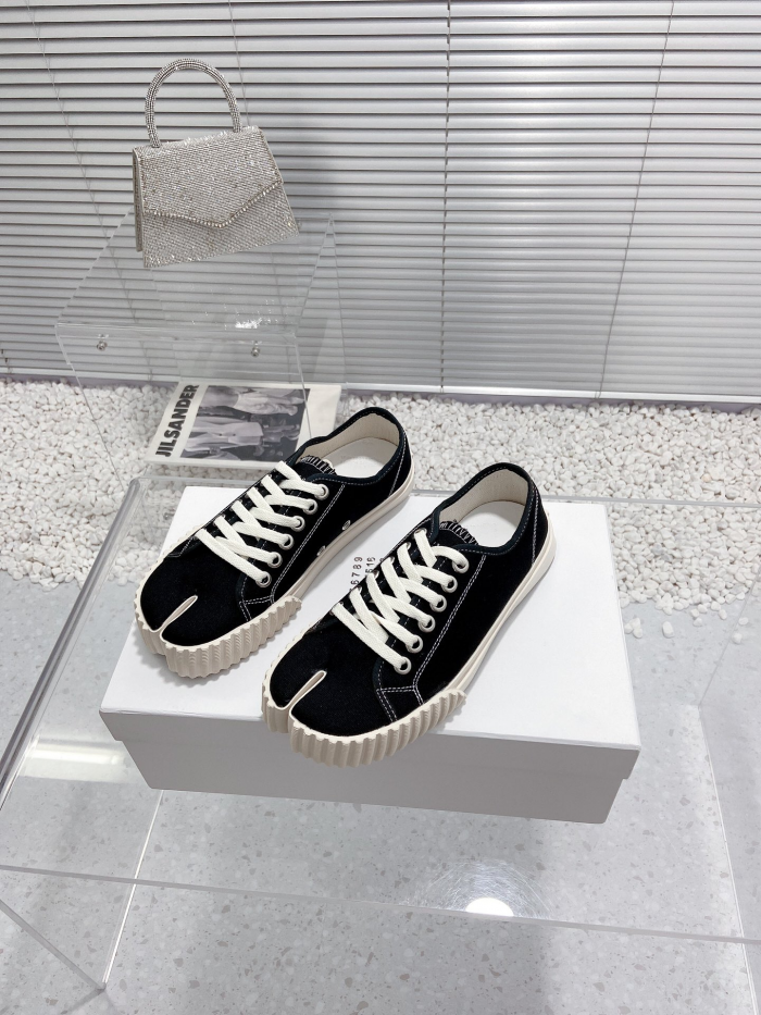 MM COPSHOE -MM110
