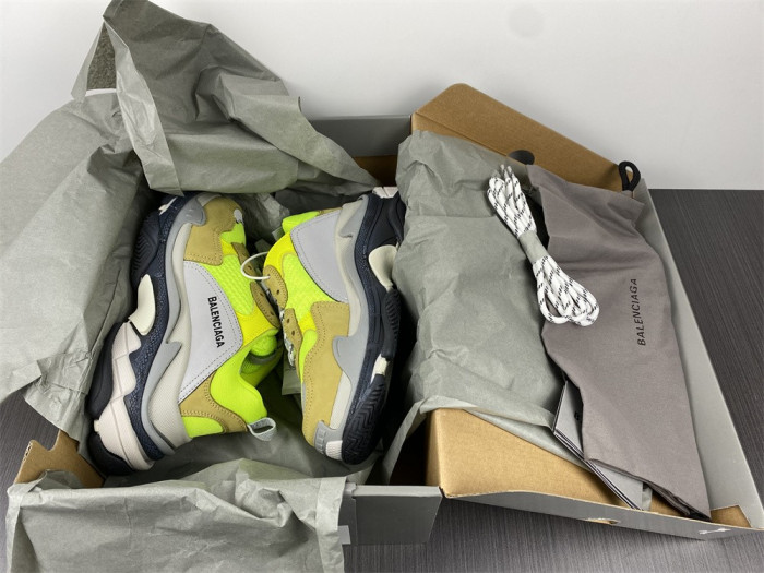 bl triple s trainers -kickze bl62
