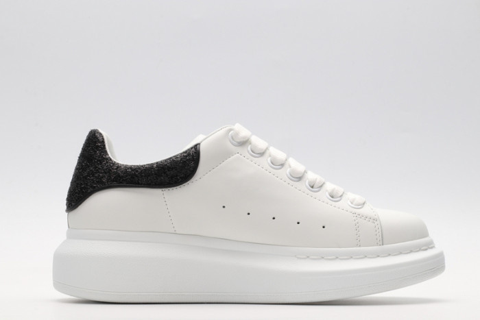 ale*d*r M*Q*en sole sneakers kickze-55