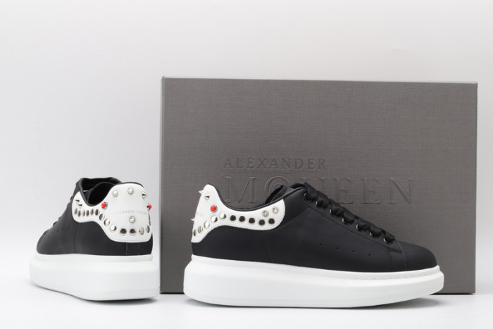 ale*d*r M*Q*en sole sneakers kickze-56