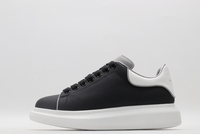 ale*d*r M*Q*en sole sneakers kickze-57
