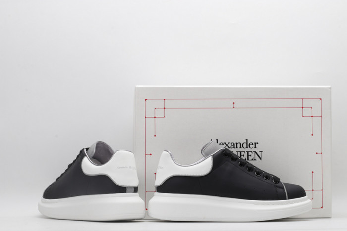 ale*d*r M*Q*en sole sneakers kickze-57