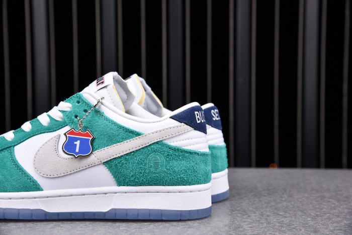 nike dunk sb road sign cz6501-101