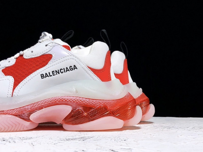 bl triple trainer ‘red -white ‘ 541624 wo90l 1618