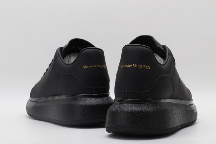 ale*d*r M*Q*en sole sneakers kickze-13