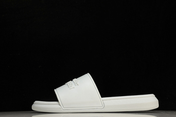 M*Q*en slide cophsoe mqs-02