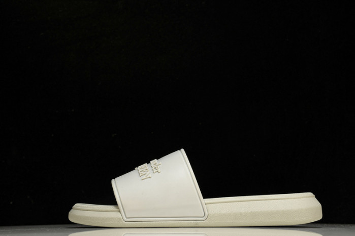 M*Q*en slide cophsoe mqs-03