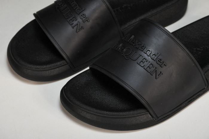 M*Q*en slide cophsoe mqs-06