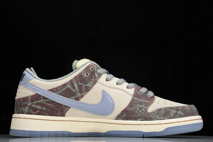 crenshaw skate club x nike sb dunk low fn4193-100
