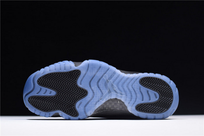 air jordan 11 “cap and gown” black 378037-005
