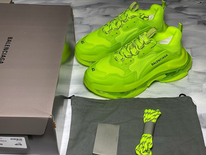 bl triple s trainers clear sole fllo yellof 541624 w09o1 9002
