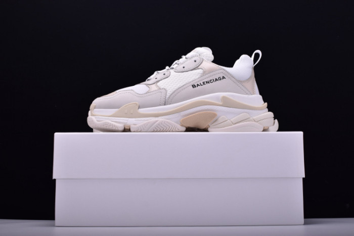 bl 17fw triple s“cream” 490671-w06f1-9000
