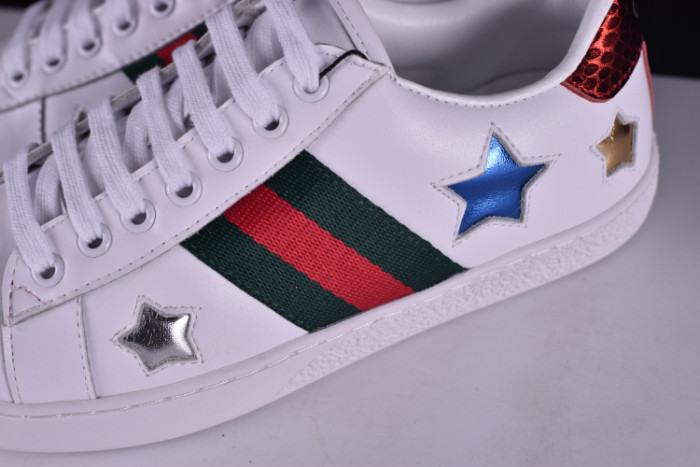gc ace embroidered low-top sneaker with colorful stars 431942-a38g1